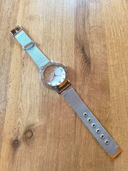 Hodinky - 2