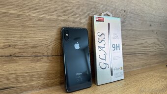 Apple iPhone XS 64GB - 2