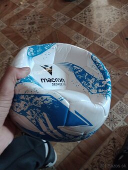 Futbalová Lopta Macron DEGREE XI - 2