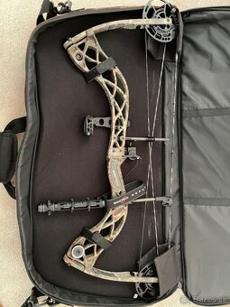 Lovecký luk Bowtech Carbon Zion MAX - 2