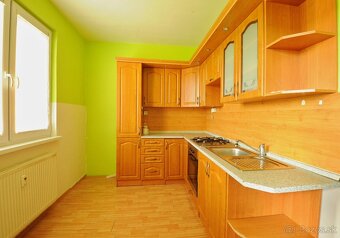 Nízkonákladový 3 izbový byt s balkónom - 2