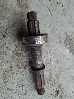 Diely skuter Cezeta 175 prasa - 2