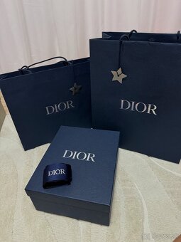 Dior modré tašky a krabice - 2