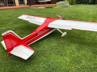RC model VALIANT 10, pripravený na lietanie - 2