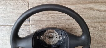 Predám zachovalý volant do Škoda Octavia 2,Fabia1/2,Roomster - 2