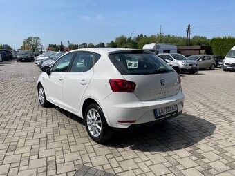 Seat IBIZA 2016 Benzín - 2