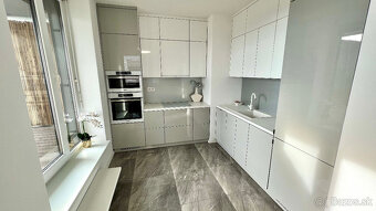 Prenájom 3 izbový luxusný byt WEST - Galanta - 2