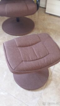 Polohovateľné kreslo s podnožkou - 2