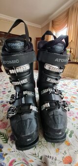 Lyžiarky ATOMIC - 2