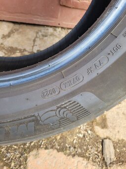 235/60 R18 Michelin - 2