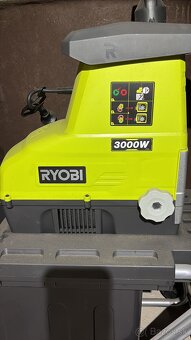 Drvič mulčovač - Ryobi 3000W - 2