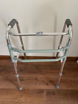 chodítko pre seniorov - 2