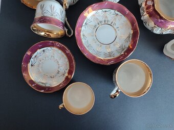 Porcelánový set. - 2
