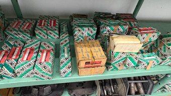 Predám závitníky a očká - 2