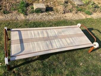 Disc-O-Bed - 2