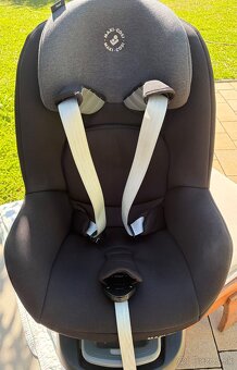 Maxi cosi pearl + FamilyFix - 2