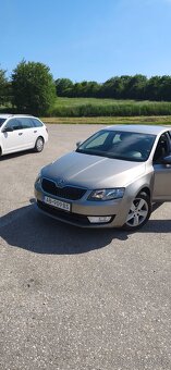 Škoda Octavia 3 benzín - 2