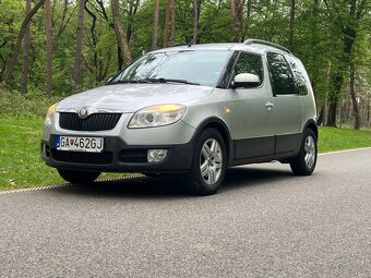 Skoda Roomster Scout - 2