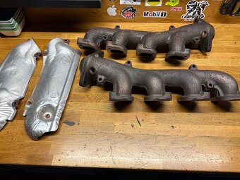VYFUKOVE POTRUBIE JEEP CHEROKEE HEMI 7,4 V8 - 2