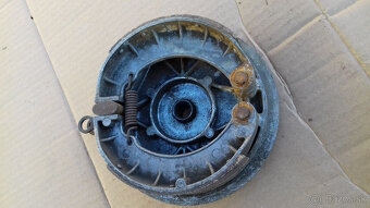 Jawa Čz 125 , 175 , 250. brzdový štít - 2