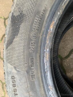 Predám 2ks celoročné pneumatík 195/65 R15 CONTINENTAL - 2