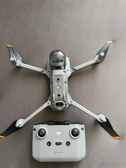 Dron DJI Air 2S Fly More Combo - 2