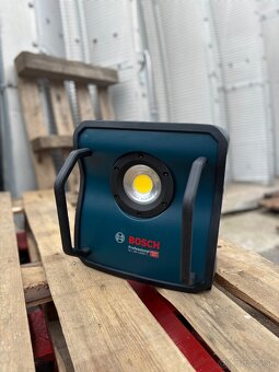 LED svetlo Bosch - 2