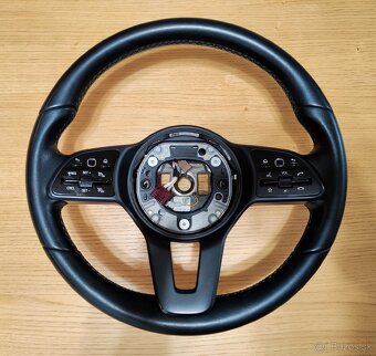Volant Mercedes Benz (2018+) - 2