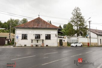 EXKLUZÍVNA HISTORICKÁ NEHNUTEĽNOSŤ V CENTRE BREZNA - 2
