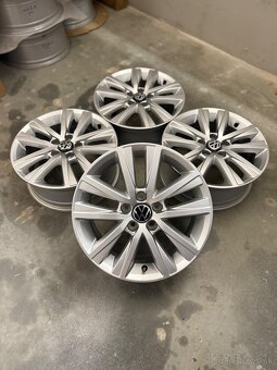 Hliníkové disky 5x100 R15 VW Estrada - Polo Fabia Rapid - 2