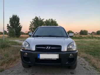 Hyundai Tucson 2.0 CRDi 4x4 automat - 2