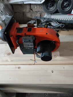 Predám naftový horák - 2