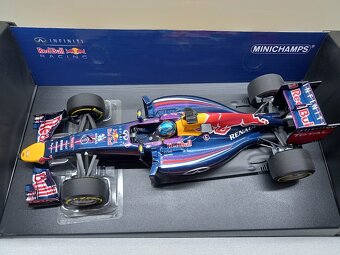 F1 INFINITI RED BULL RB10 2014 VETTEL MINICHAMPS 1:18 - 2
