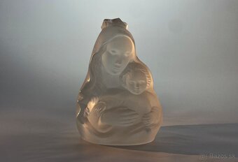 Madona s korunkou - sklo - 2