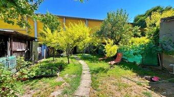 Na predaj 5-izbový byt vo Veľkom Mederi na Komárňanskej cest - 2