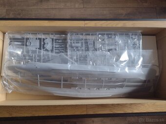 Plastikové modely lodí 1:350 - 2