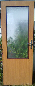 Vnútorné pravé 700 dvere so zasklením, ročník 90 - 2