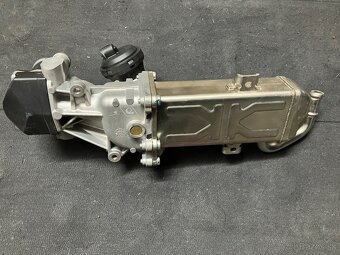 VW Group EGR Ventil Pierburg - 2