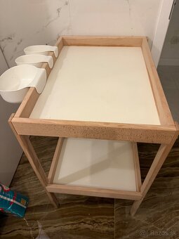 Prebalovaci pult - 2