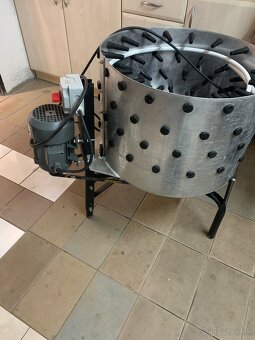 Šklbačka na hydinu - 2