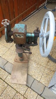 Zatvárac na konzervy - 2