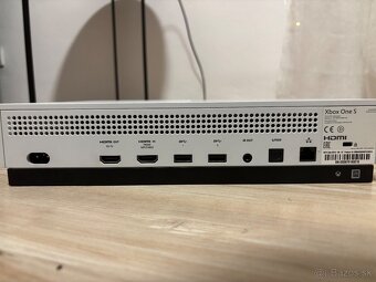 Xbox one s - 2