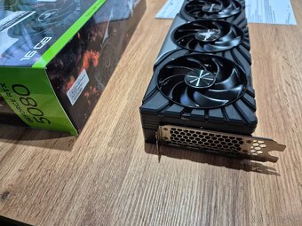 Predám GAINWARD GeForce RTX 5080 Phoenix 16G - 2