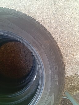 195/65 R15 Nokian Tyres WRD4 91T - 2