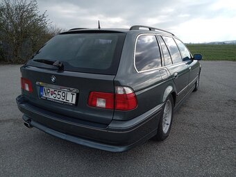 BMW E39 525i Touring manuál - 2