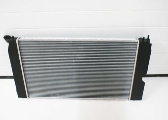 Chladič motora OEM Toyota Corolla, Corolla Verso 2.0 D4D - 2