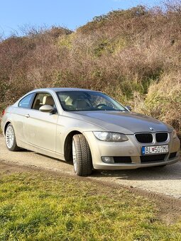 BMW 320i Coupé E92 - 2
