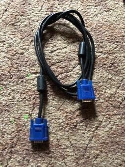 VGA káble (free) 2ks - 2