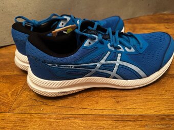 Predám viac kusov asics veľkosť 45 - 2