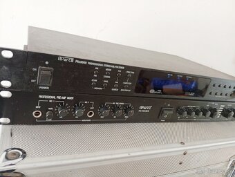 Stereo predzosilňovač Apart - 2